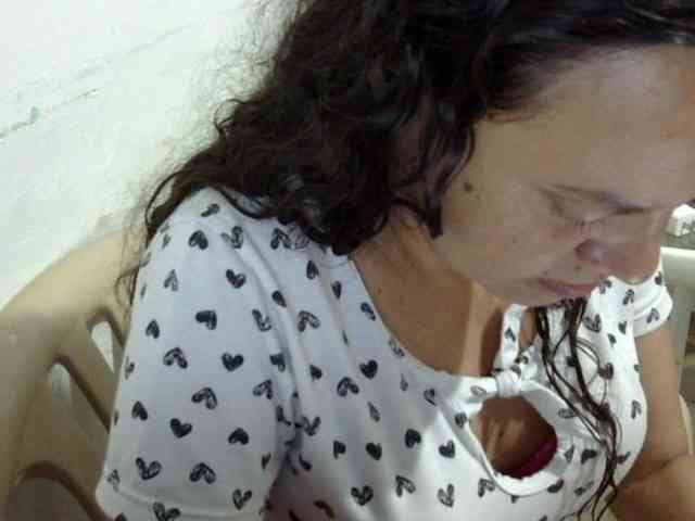 ElizabethMart webcam