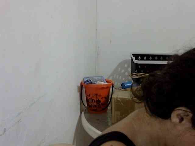 ElizabethMart webcam