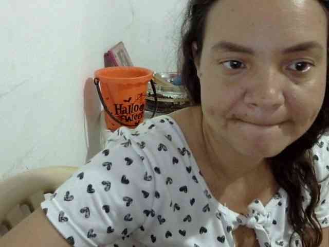 ElizabethMart webcam