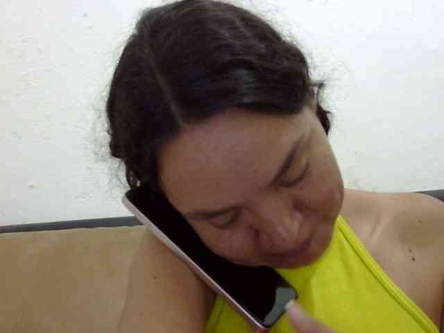 ElizabethMart webcam