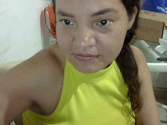 ElizabethMart webcam