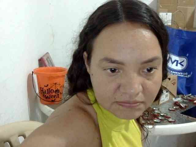 ElizabethMart webcam