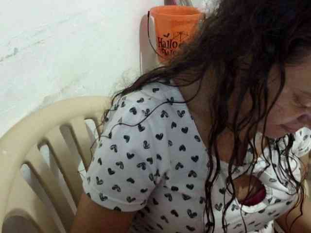 ElizabethMart webcam