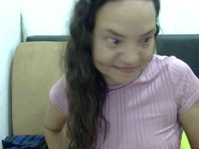 ElizabethMart webcam