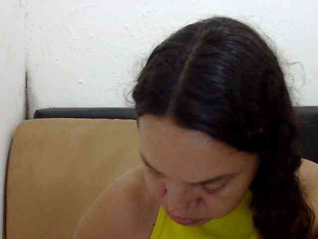 ElizabethMart webcam