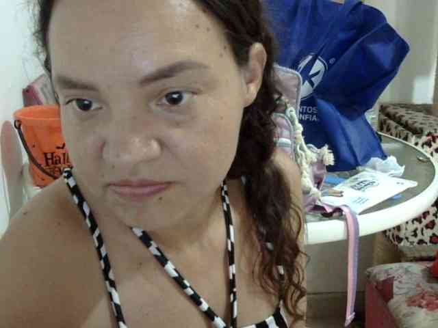 ElizabethMart webcam