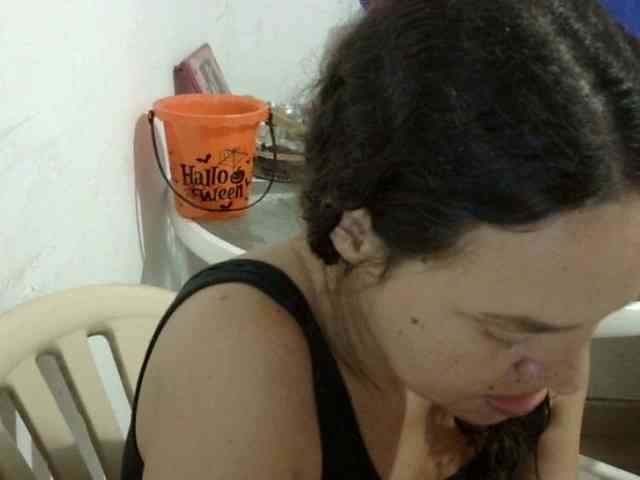 ElizabethMart webcam