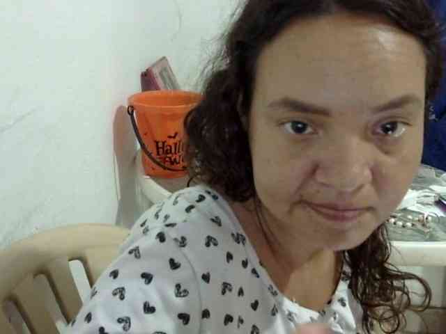 ElizabethMart webcam