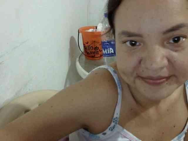 ElizabethMart webcam