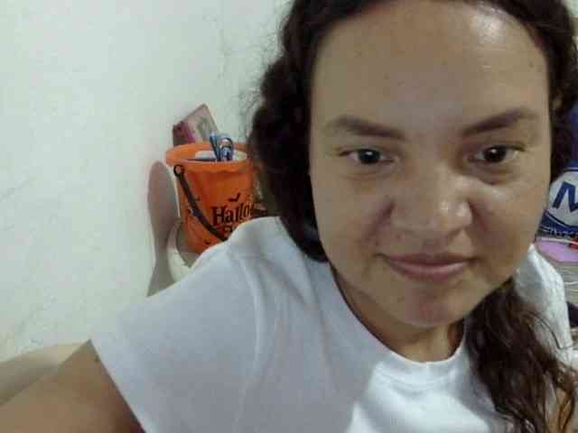 ElizabethMart webcam