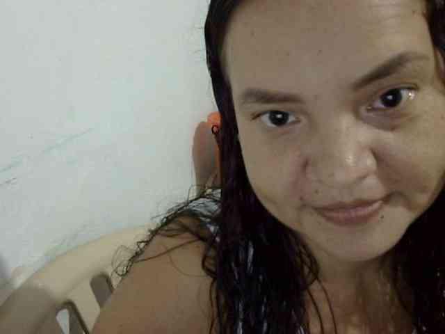 ElizabethMart webcam