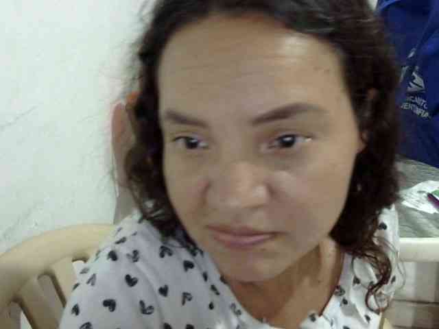 ElizabethMart webcam