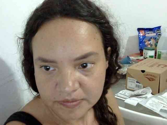 ElizabethMart webcam