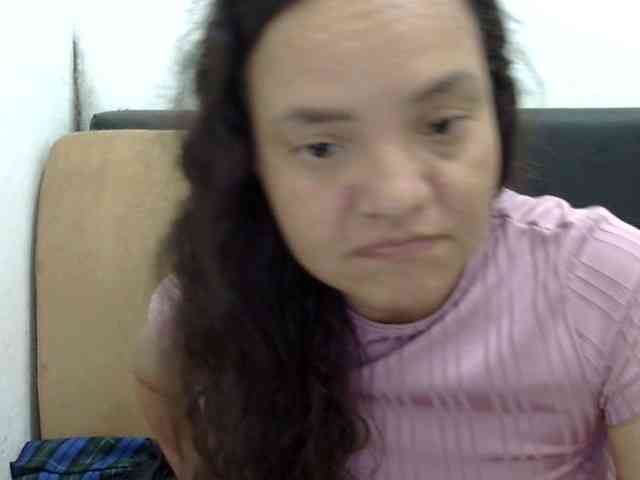 ElizabethMart webcam