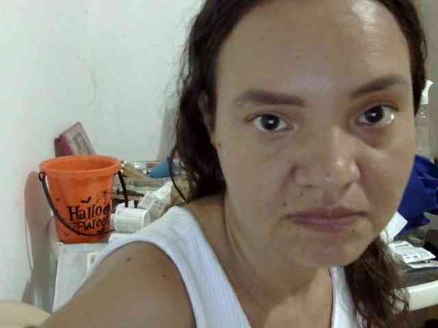 ElizabethMart webcam