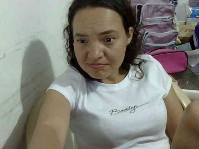 ElizabethMart webcam