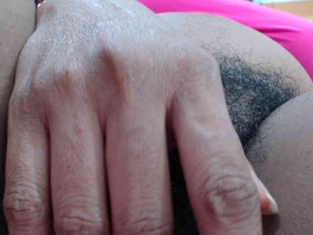 SashaMacgrego webcam