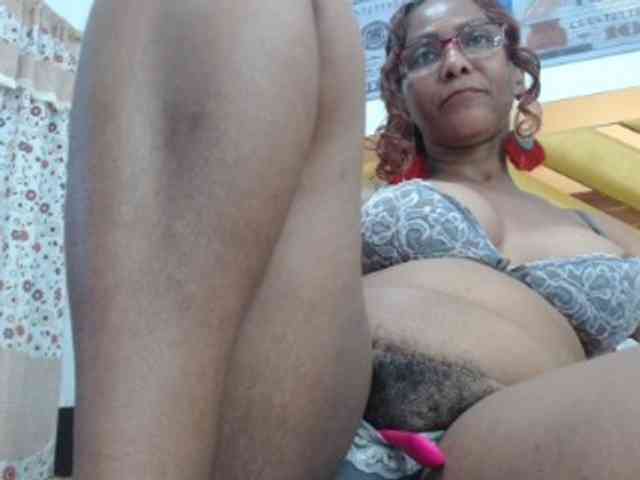 SashaMacgrego webcam
