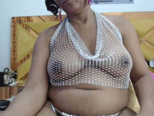 SashaMacgrego webcam