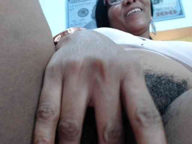 SashaMacgrego webcam
