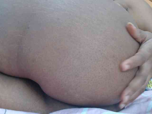 SashaMacgrego webcam