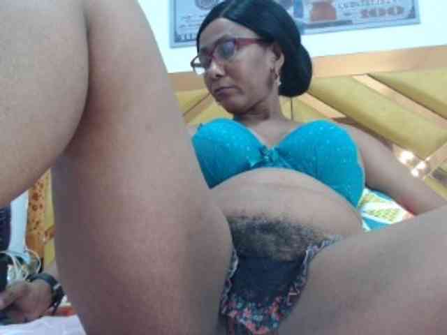 SashaMacgrego webcam