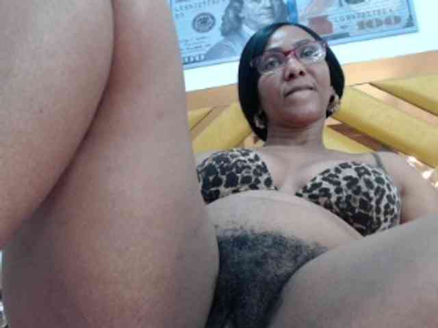 SashaMacgrego webcam