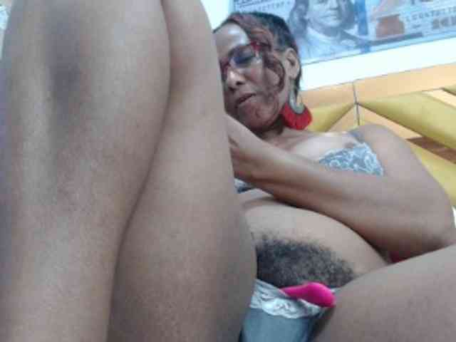 SashaMacgrego webcam