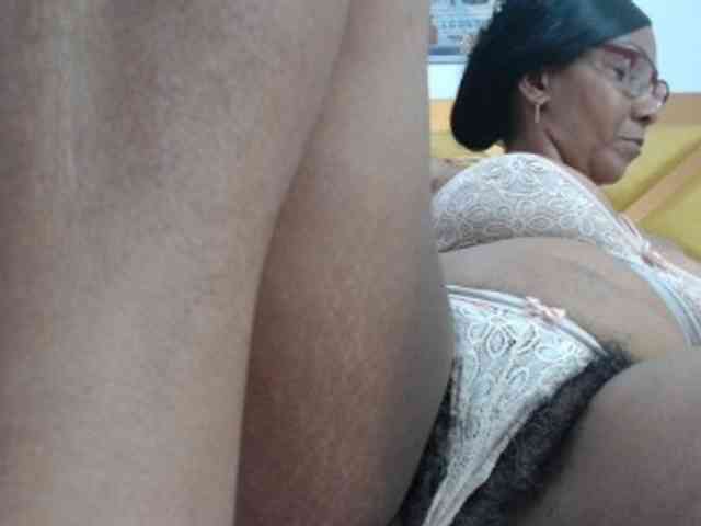 SashaMacgrego webcam
