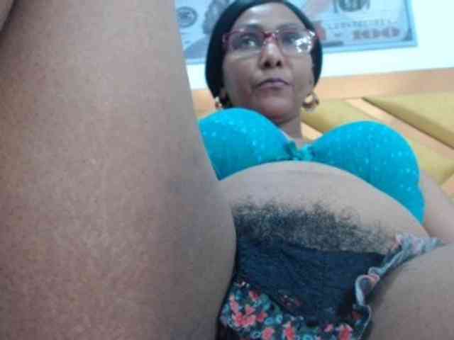 SashaMacgrego webcam