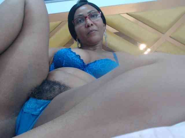 SashaMacgrego webcam