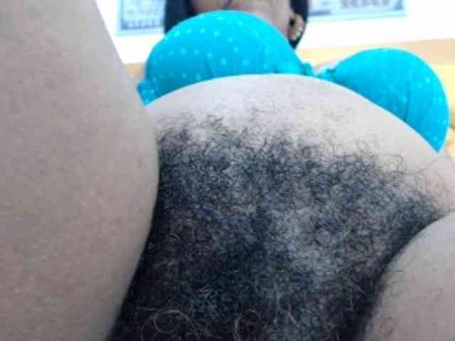 SashaMacgrego webcam