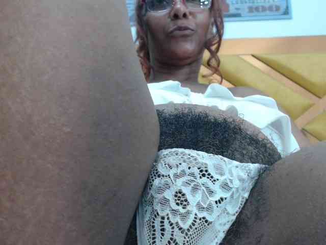 SashaMacgrego webcam