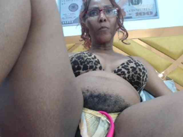 SashaMacgrego webcam