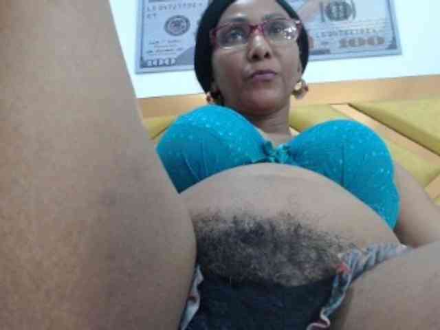 SashaMacgrego webcam