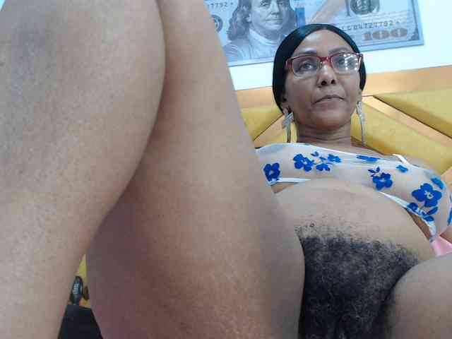 SashaMacgrego webcam