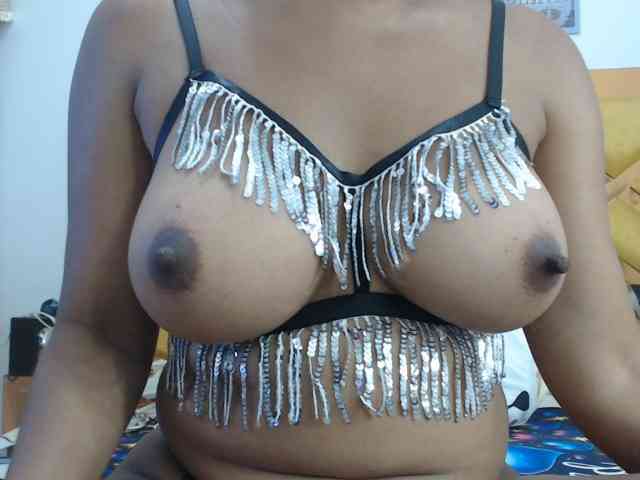 SashaMacgrego webcam