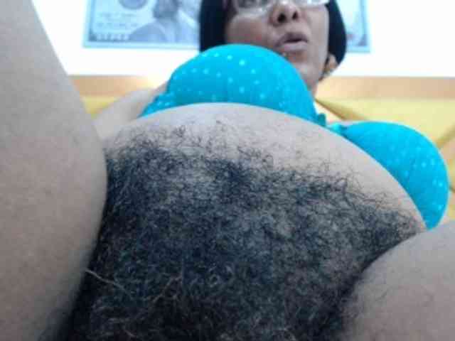 SashaMacgrego webcam