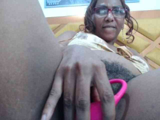 SashaMacgrego webcam