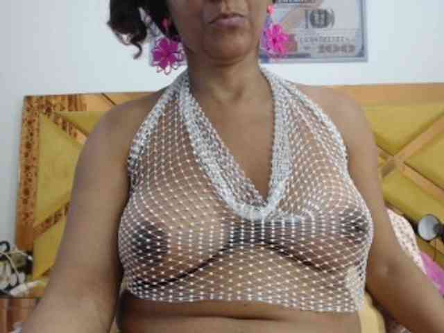 SashaMacgrego webcam