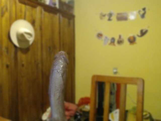 Lilye live cam on BongaCams