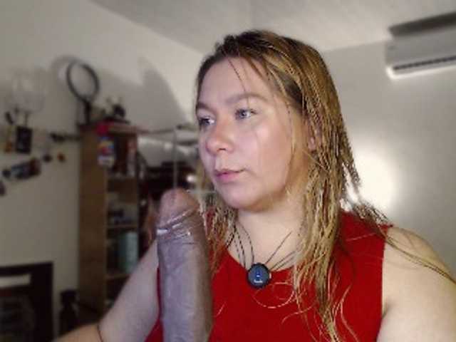 Lilye live webcam show