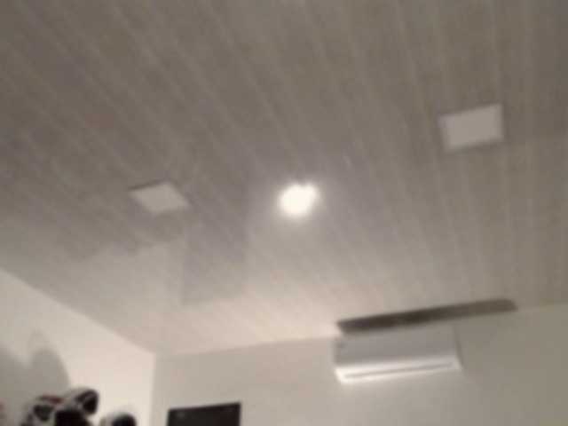Lilye live cam on BongaCams
