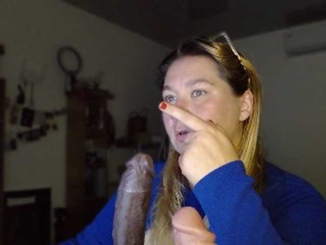 Lilye live cam on BongaCams