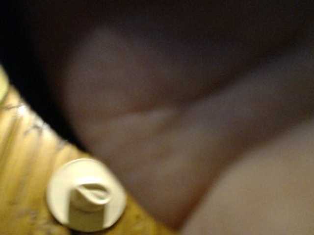 Lilye live cam preview