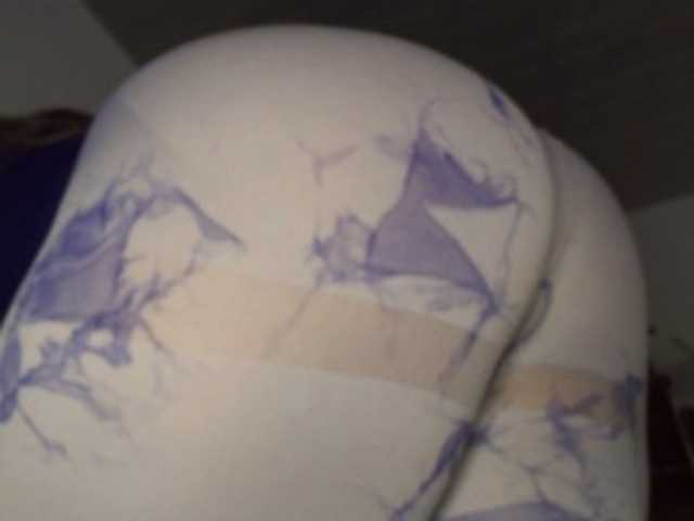 Lilye live cam on BongaCams