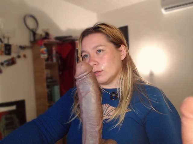 Lilye live cam