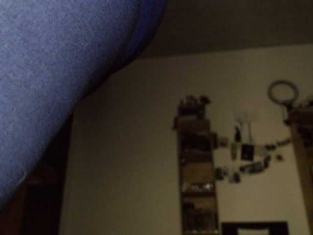 Lilye live cam on BongaCams