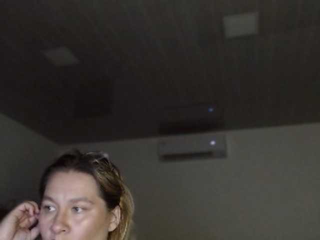 Alisa_U live cam preview