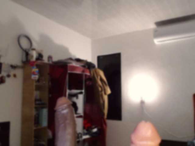 Lilye live cam on BongaCams